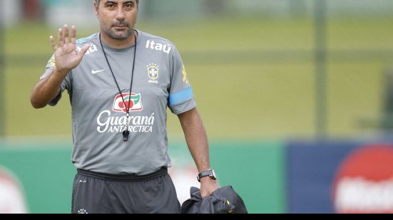 Imagem Ponte Preta anuncia ex-Bahia como novo técnico