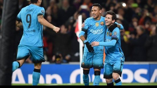 Imagem Com dois de Messi e assistência de Neymar, Barça vence o Arsenal na Champions