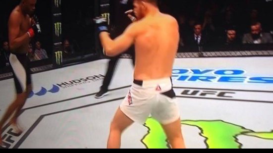 Imagem Anderson Silva é derrotado por Michael Bisping no UFC Inglaterra