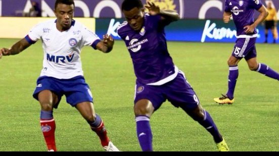 Imagem Bahia faz gol relâmpago mas é goleado pelo Orlando City em falhas na bola aérea