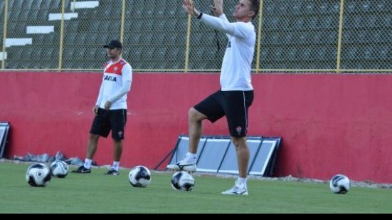 Imagem Após derrota para o Flu de Feira, elenco do Vitória está de folga nesta segunda