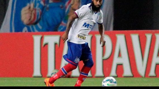 Imagem Sem clube, Ávine não descarta assinar contrato com o Vitória