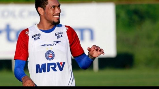 Imagem Hernane diz que vive melhor fase da carreira no Bahia e quer título do Nordestão