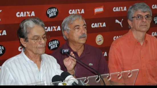 Imagem Após divulgar lista de sócios com empresa de tintas, Vitória assume equívoco
