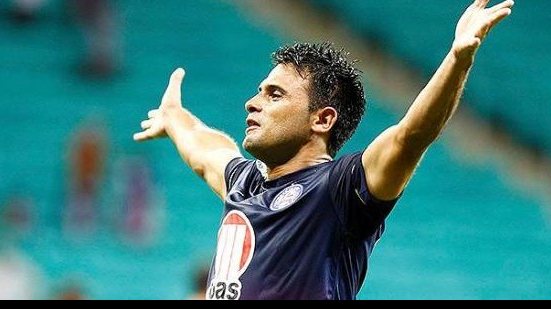 Imagem Encostado no Bahia, Maxi Biancucchi processa empresa de jogos eletrônicos
