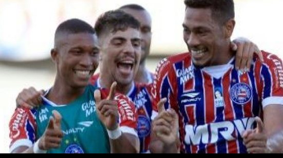 Imagem  Com 100% de aproveitamento, Bahia encara xará de Feira de Santana