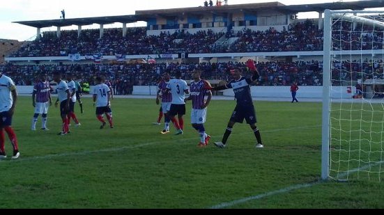 Imagem Bahia vence o Bahia de Feira, se mantém 100% e garante vaga nas quartas