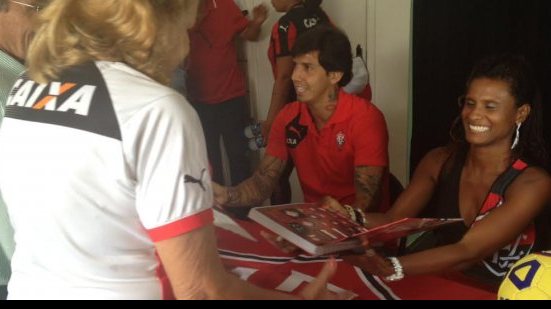 Imagem Ansioso, Victor Ramos quer reestrear pelo Vitória no BAVI