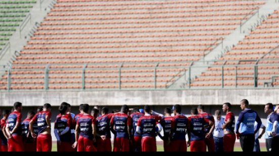 Imagem Com estreias de joias da base, Bahia está relacionado para duelo com o Galícia