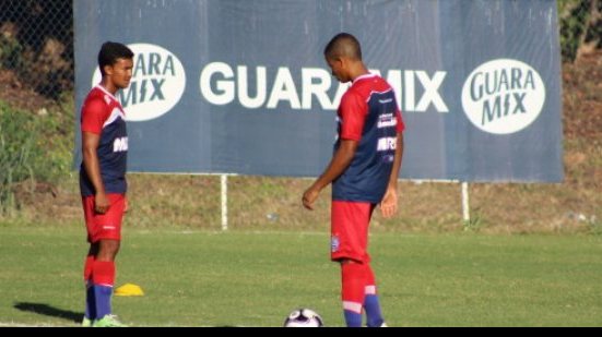 Imagem Bahia faz coletivo e testa equipe para o BAVI