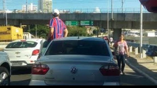 Imagem BaVi: torcedores reclamam de desorganização no trânsito