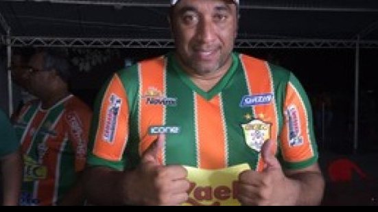 Imagem Ex-goleiro do Bahia sofre princípio de AVC durante partida