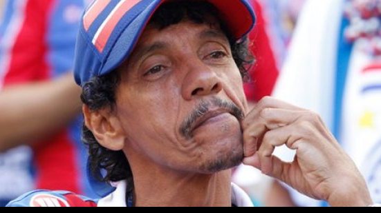 Imagem Torcedor símbolo detona presidente do Bahia após derrota no BaVi