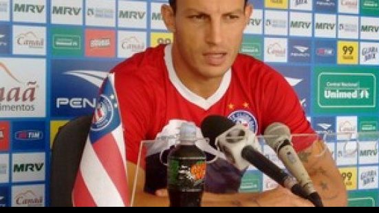 Imagem Zagueiro fará exame de imagem e poderá desfalcar o Bahia na Copa do Brasil