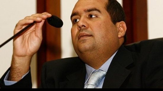 Imagem Deputado critica Marcelo Sant&#039;Ana e pede saída do presidente do Bahia