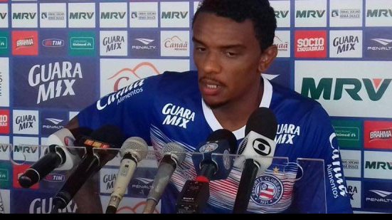 Imagem Experiente, volante do Bahia revela conversa com jovens após derrota no BAVI
