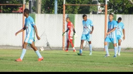 Imagem Chuva de gols marca 2ª rodada da Copa do Descobrimento