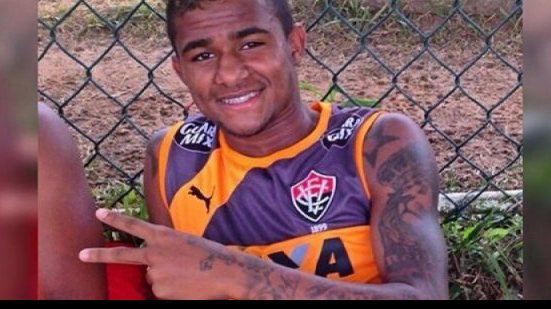 Imagem Jovem da base envolvido na negociação de Kieza se despede do Vitória 