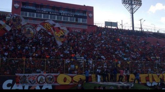 Imagem Torcida do Vitória já chega ao Barradão para evento com K9, VR3 e Dagol