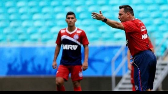 Imagem Doriva deve promover estreias e mudanças no Bahia diante do Santa Cruz
