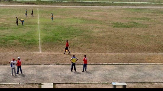 Imagem Descaso: Um ano após denúncia, Estádio Armando Oliveira segue abandonado