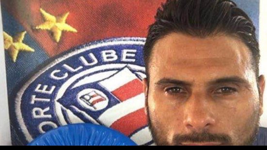 Imagem Encostado no Bahia, Maxi Biancucchi publica foto com indireta