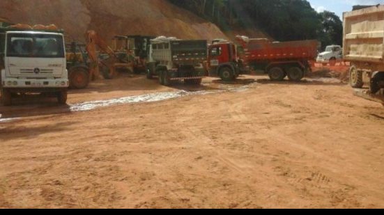 Imagem Sem repasses do governo, obras da Via Barradão são paralisadas