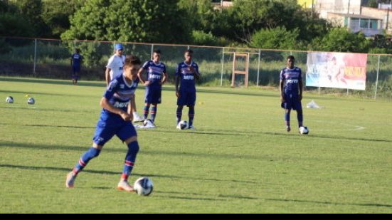 Imagem Após triunfo contra o Santa Cruz, Bahia retorna aos treinamentos 