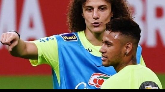 Imagem Dunga convoca jogadores que atuam no Brasil para completar lista após suspensões