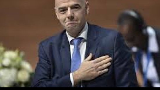 Imagem Presidente da Fifa promete ajudar em transparência na CBF