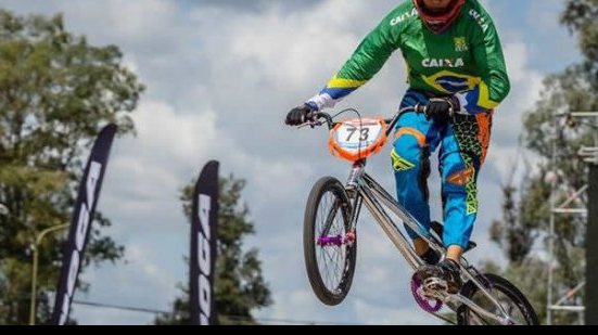 Imagem Paola Reis é campeã continental no Pan-Americano de BMX 2016