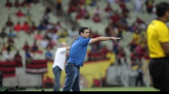 Imagem Técnico do Fortaleza blinda jogadores e exime goleiro de falhas em gols