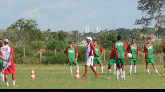 Imagem Antes de encarar o Bahia, Flu de Feira goleia sub-20 do Vitória em amistoso