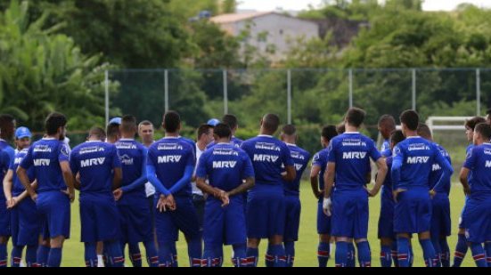 Imagem Com retorno de Danilo Pires e ausências de titulares, Bahia divulga relacionados