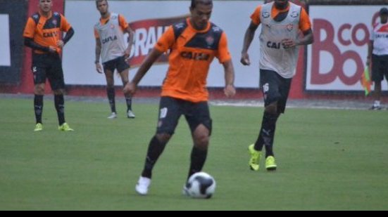 Imagem  Mancini comanda coletivo e faz testes no time titular do Vitória