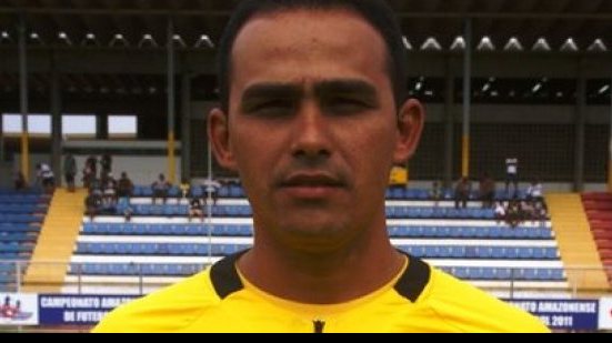 Imagem  Arbitragem do Amazonas comanda duelo do Vitória pela Copa do Brasil