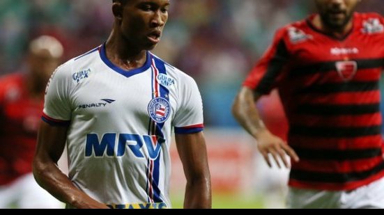 Imagem Atacante do Bahia vai passar por cirurgia e só deve voltar a atuar em 2017