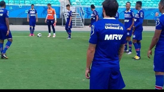 Imagem Bahia encerra preparação com coletivo em palco da decisão contra o Santa Cruz