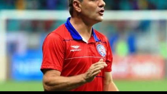 Imagem Doriva sai em defesa de Robson após falha que eliminou o Bahia do Nordestão