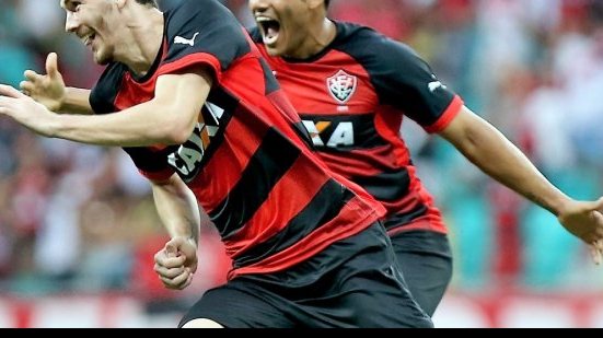 Imagem Bahia e Ceará disputam contratação de ex-zagueiro do Vitória