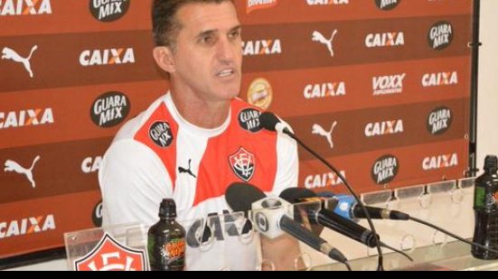 Imagem Mancini quer manter base, mas admite poupar atletas de duelo contra o Náutico