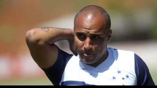 Imagem Cruzeiro demite Deivid e ex-Bahia é especulado para assumir time no Brasileirão