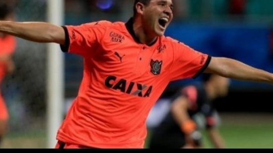 Imagem  Lateral artilheiro, Diego Renan espera manter média de gols