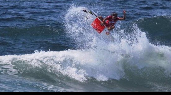 Imagem Mulheres dão a largada no Praia do Forte Pro e campeã elogia evento