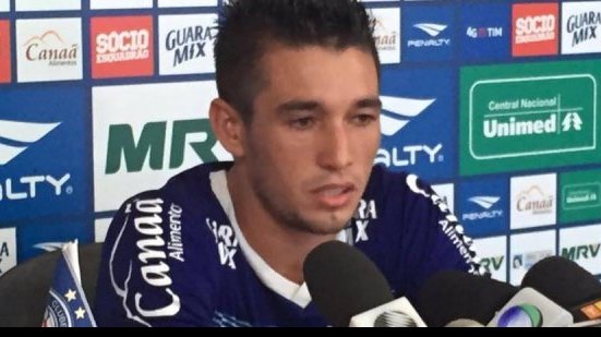 Imagem Segundo volante, Juninho revela cobrança de Doriva para adaptar-se como meia
