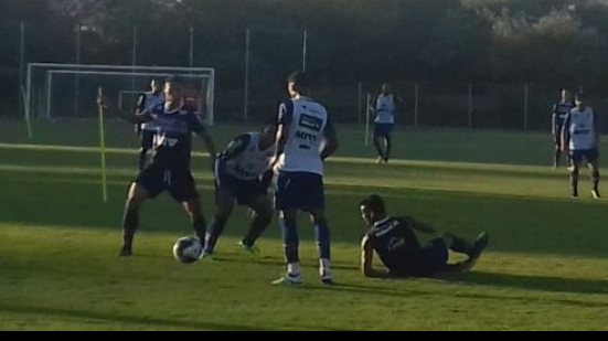 Imagem Bahia faz mais um trabalho tático e Doriva testa equipe para o BAVI