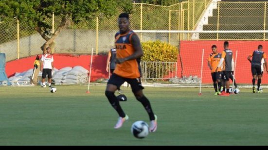 Imagem Cheio de mistério, Mancini relaciona 26 jogadores para o BAVI