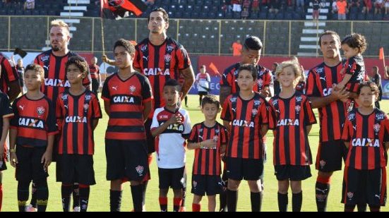 Imagem Após primeiro clássico, Victor Ramos diz não pensar em vantagem
