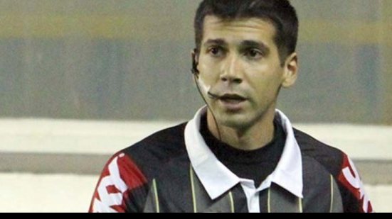 Imagem   Arbitragem carioca comanda duelo entre Bahia e América-MG pela Copa do Brasil