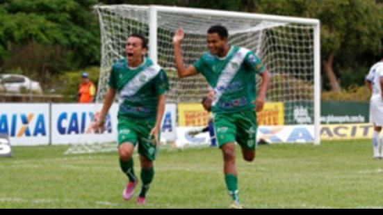 Imagem  Vitória da Conquista tenta frear o embalado Santa Cruz na Copa do Brasil